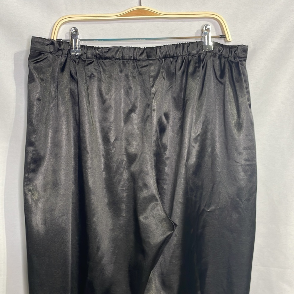 Lane Bryant black satin trousers - Picture 4 of 5
